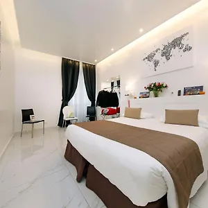La Maisonnette Tritone Trevi Roma