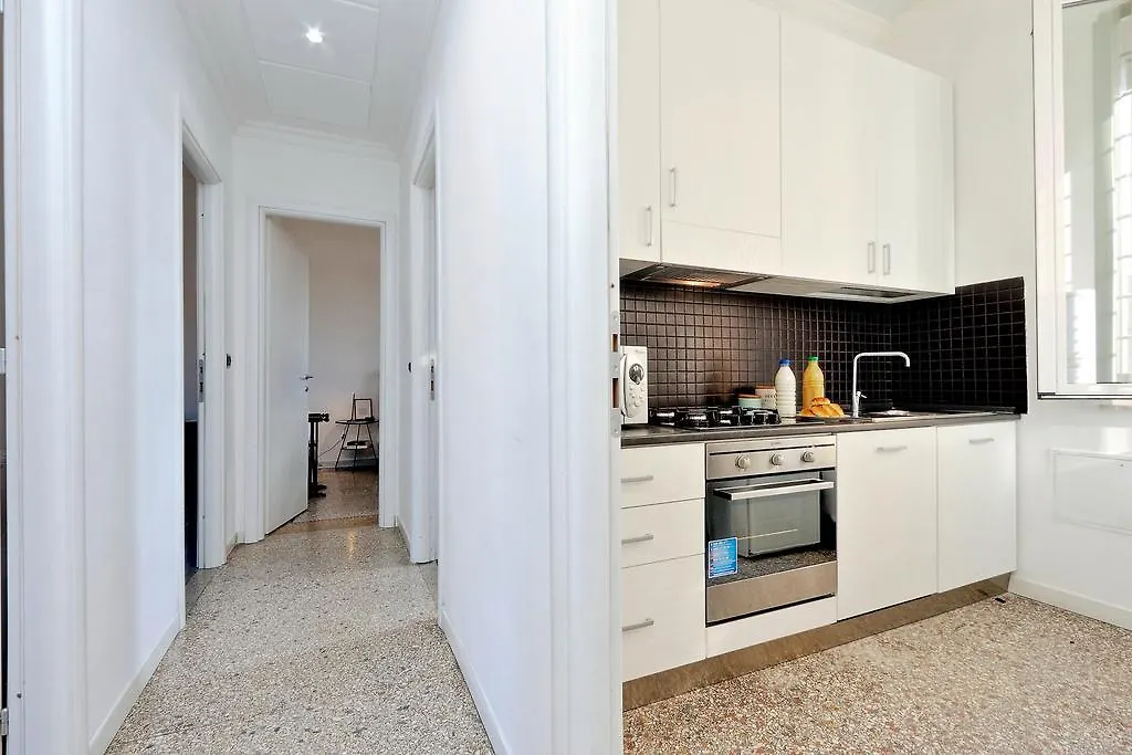 Piazza Capponi Apartment Rome