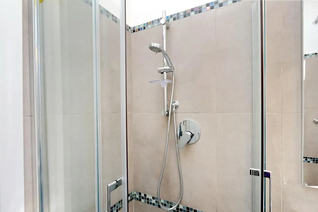 Piazza Capponi Apartment Rome